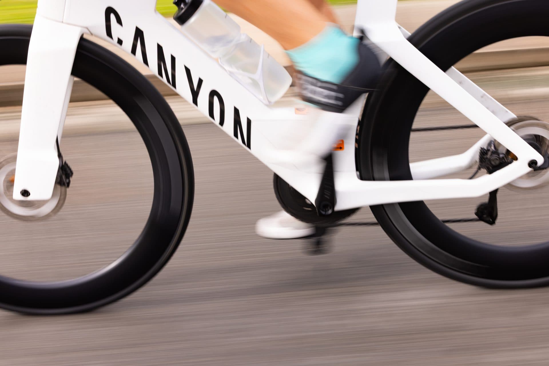 Heat Endurance — Triathlon Training Camp, Nha Trang, August 2027